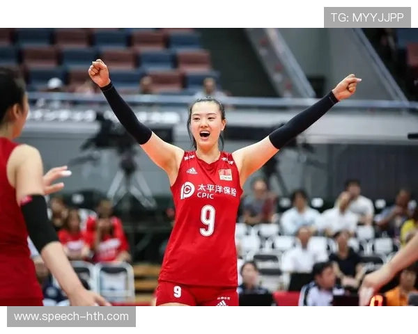 中国女排迎战劲敌，主帅战术调整能否扭转赛局引关注